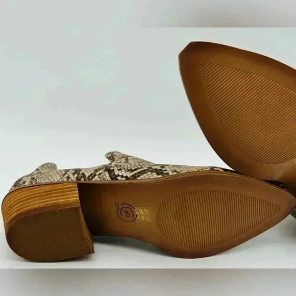 CHINESE LAUNDRY | Fortune Ankle Boot | Tan + Metallic Snake | NWT 9 - Picture 10 of 12